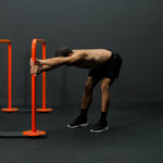 Lats extension with crossed hands