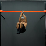 Einarmige Tucked-Front-Lever-Raises mit Handgelenkassistenz