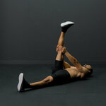 Hamstring-Dehnung in Rückenlage